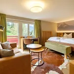 Allgaeuhotel Tanneck 费斯恩