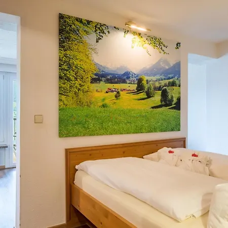 Allgaeuhotel Tanneck 호텔 4*