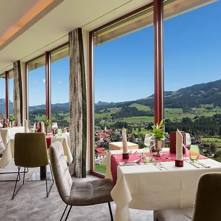 Allgaeuhotel Tanneck 4*