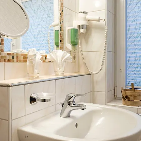 Allgaeuhotel Tanneck ホテル 4*